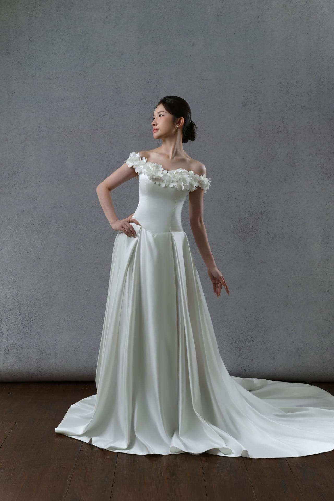 vay-chup-anh-cuoi-noah-wedding-NW18-2